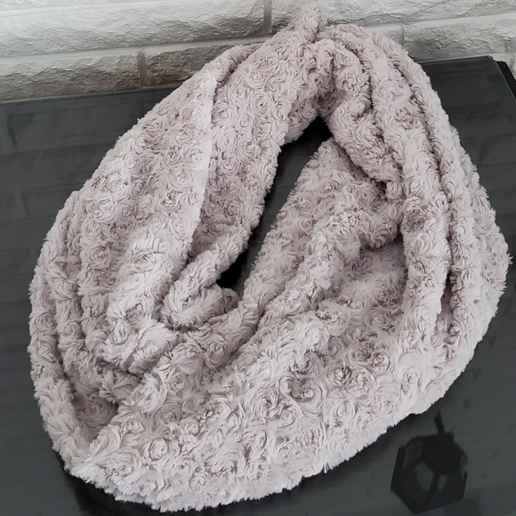 Maurices Infinity Scarf - Picture 2 of 4